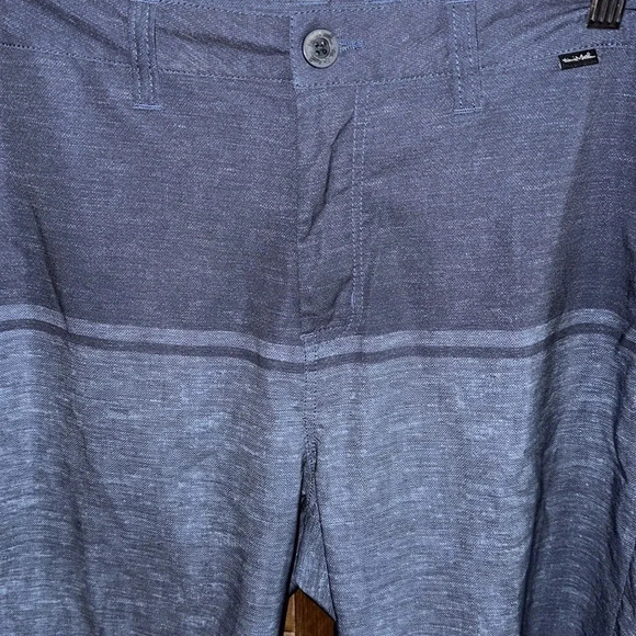 Travis Mathew Two Tone Blue Casual Golf Shorts Size 34 - Picture 4 of 6